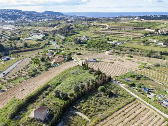 4-bedroom Villa In Teulada, Spain (457 M²)