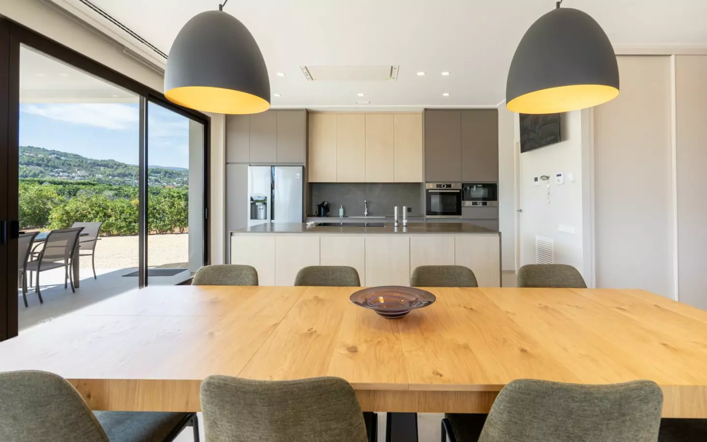 3-bedroom Villa In Pedreguer, Spain (225 M²)