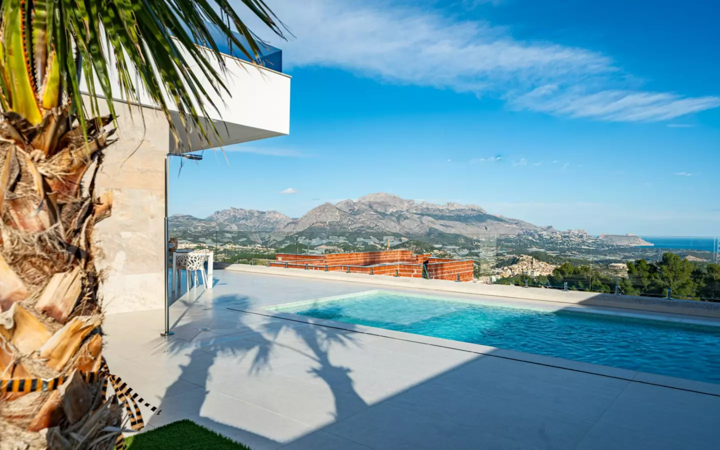 3-bedroom Villa In Polop, Spain (136 M²)