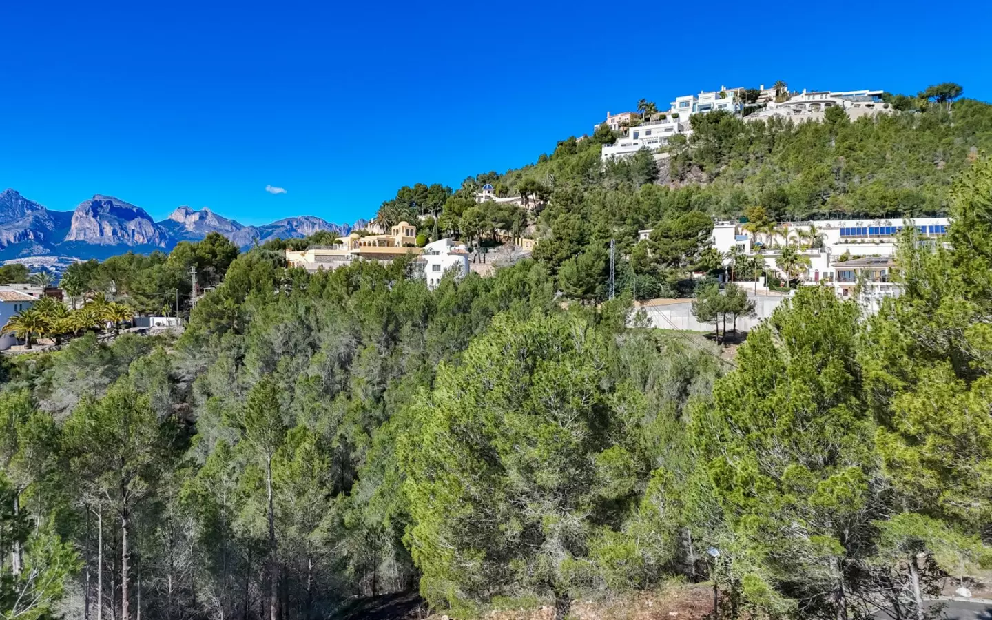 Plot In Altea, Spain (985 M² Plot)
