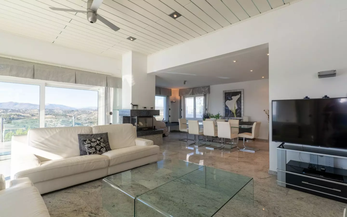 4-bedroom Villa In Moraira, Spain (434 M²)