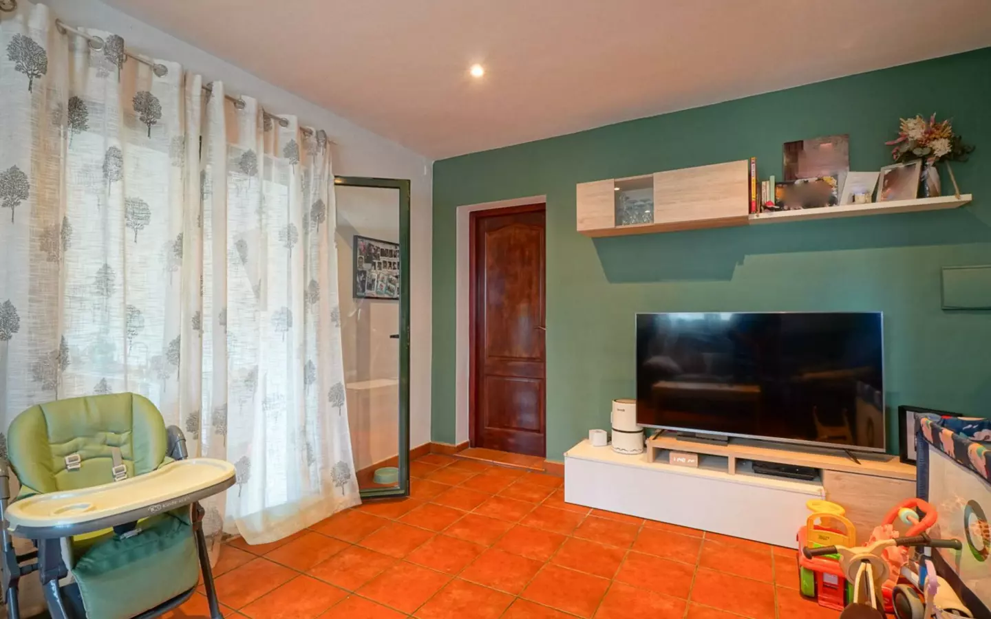 5-bedroom Villa In Ondara, Spain (1.025 M²)