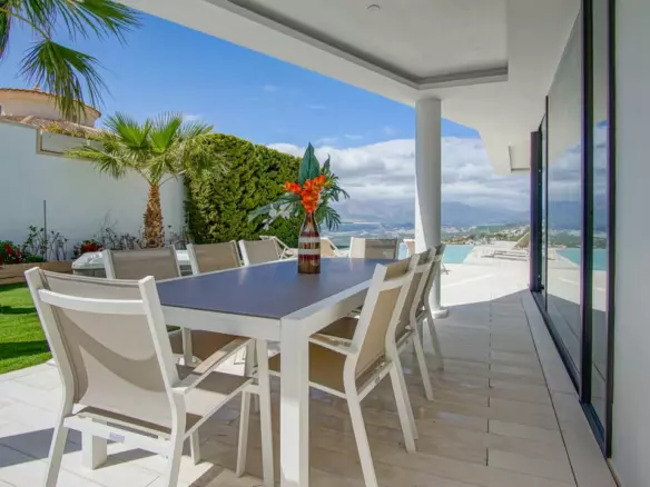 6-bedroom Villa In Altea, Spain (547 M²)