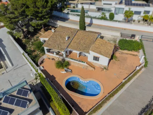3-bedroom Villa In Benissa, Spain (627 M²)
