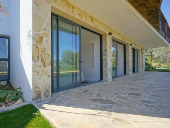 3-bedroom Villa In Jávea – Xàbia, Spain (250 M²)