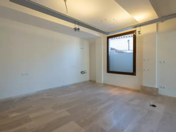 3-bedroom Commercial Unit In Benissa, Spain (301 M²)