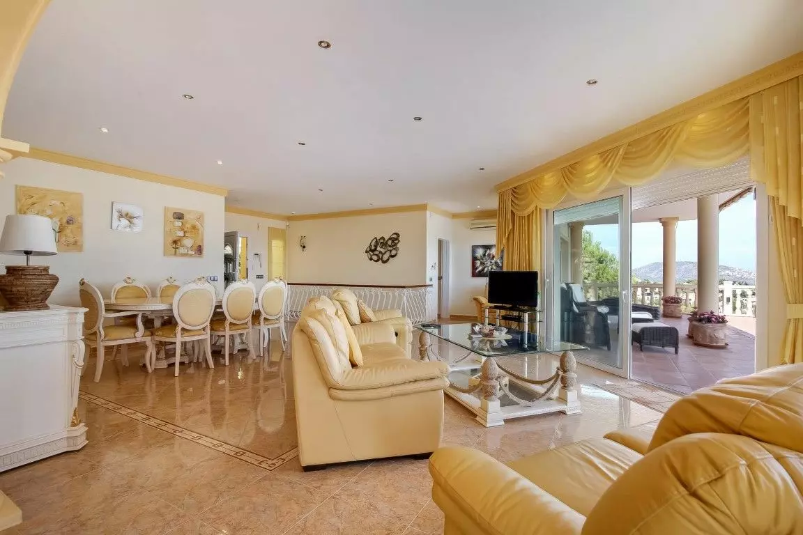 4-bedroom Villa In Benissa, Spain (370 M²)