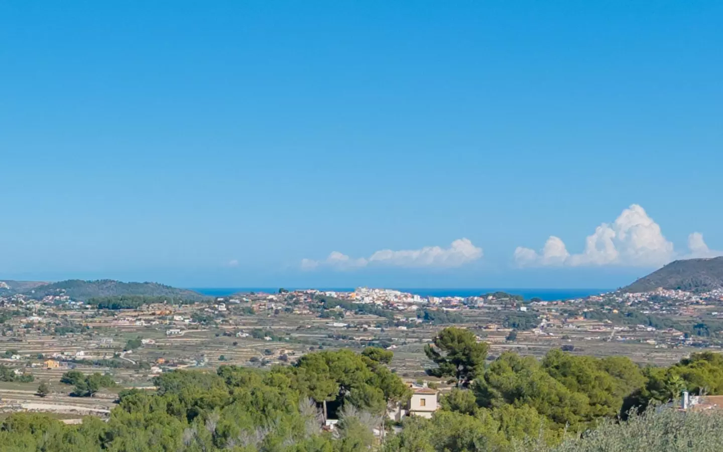 Plot In Moraira, Spain (801 M² Plot)
