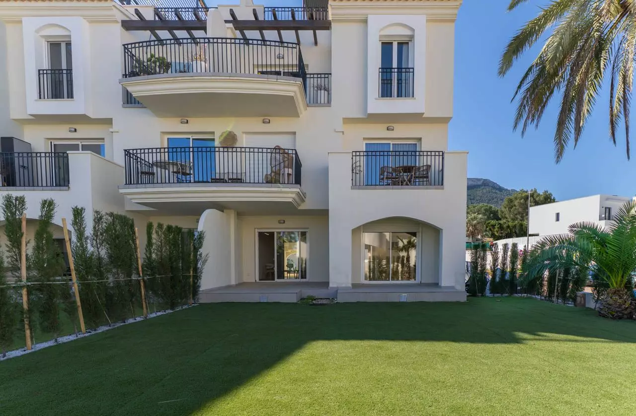 2-bedroom Apartment In Denia, Spain (88 M²)