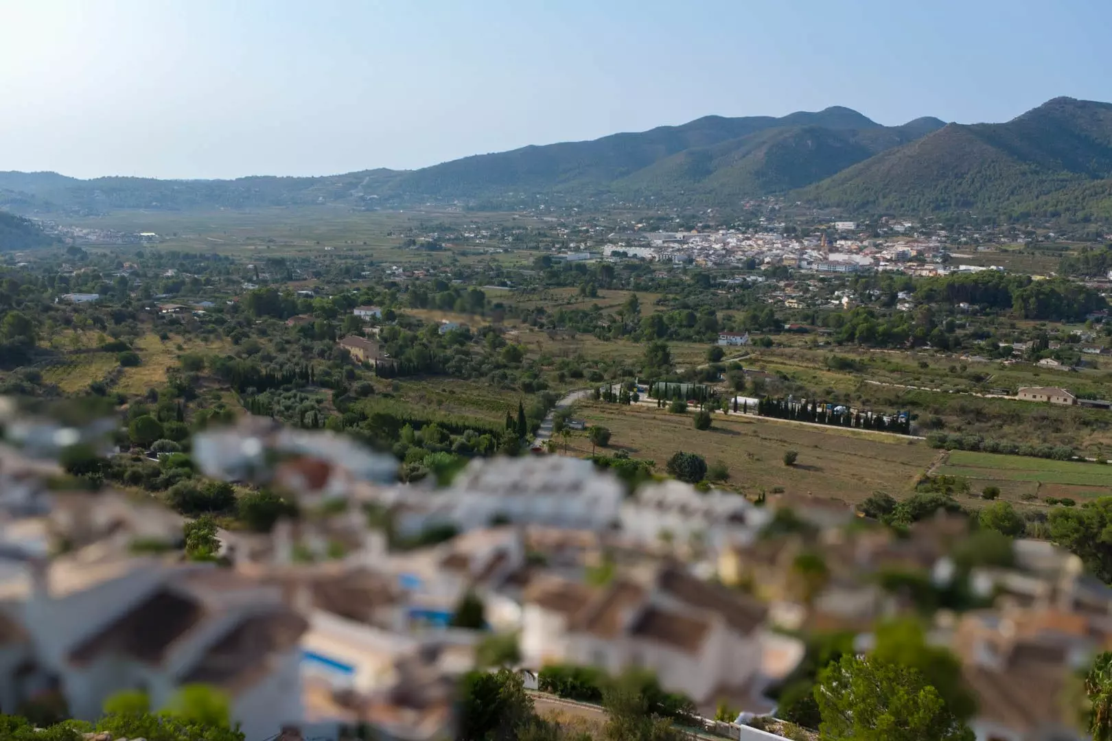 Plot In Jalon – Xalo, Spain (653 M² Plot)