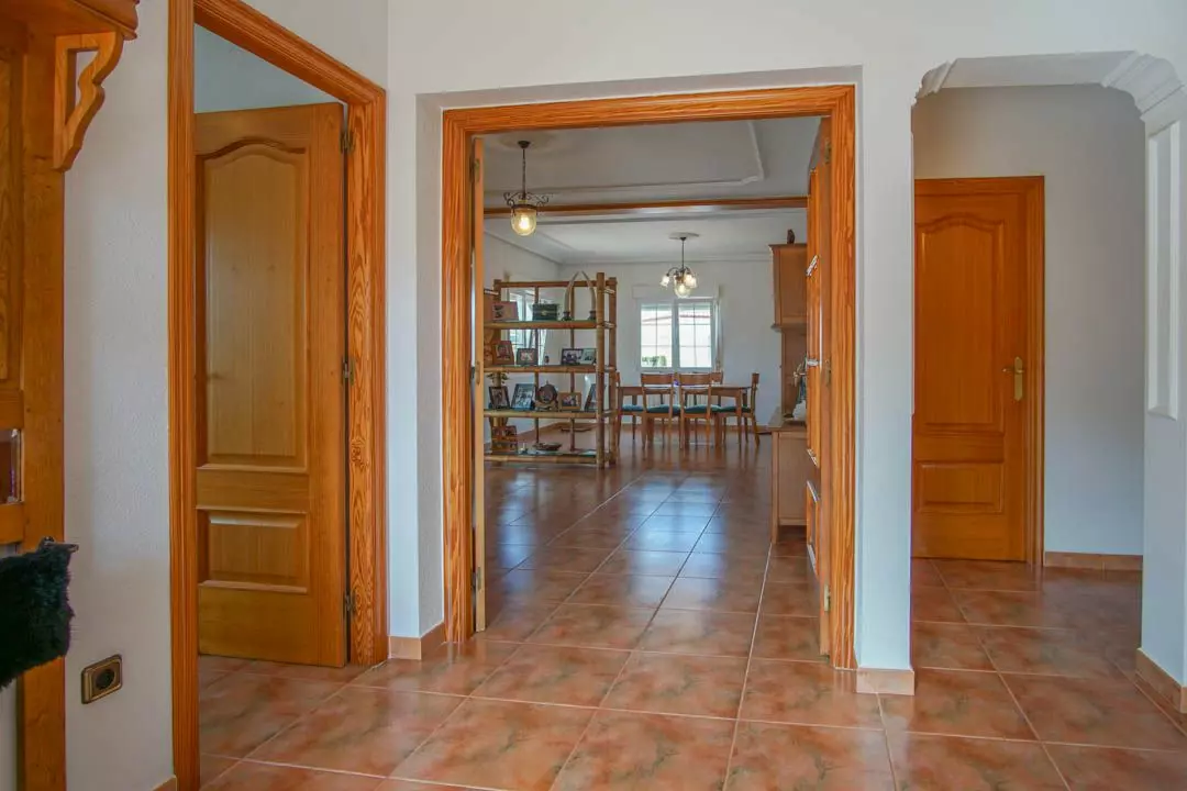 5-bedroom Villa In Calpe, Spain (345 M²)