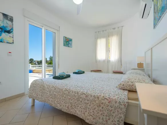 3-bedroom Villa In Jávea – Xàbia, Spain (150 M²)