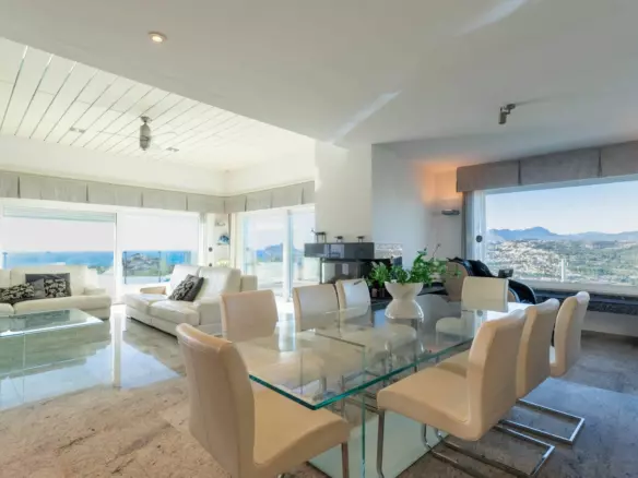 4-bedroom Villa In Moraira, Spain (434 M²)