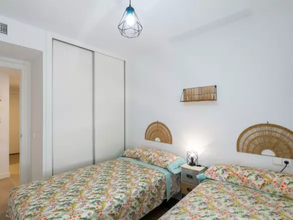3-bedroom Apartment In Calpe, Spain (100 M²)