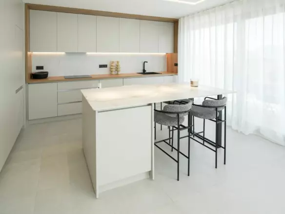 3-bedroom Villa In Polop, Spain (293 M²)