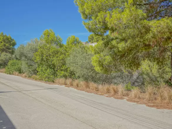 Plot In Benissa, Spain (826 M² Plot)