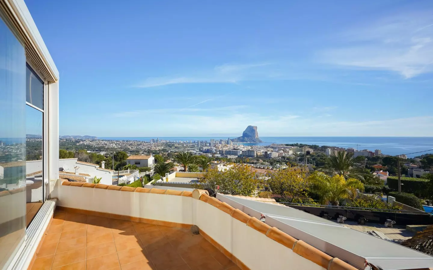 3-bedroom Villa In Calpe, Spain (529 M²)