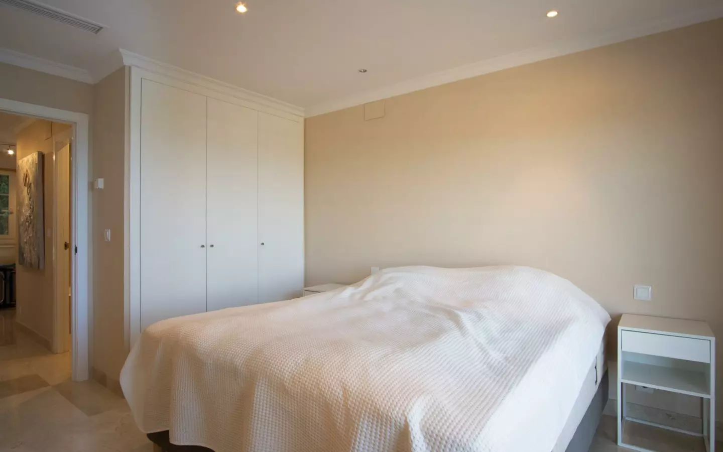 3-bedroom Apartment In Pedreguer, Spain (310 M²)