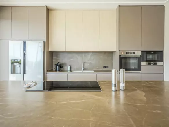 3-bedroom Villa In Pedreguer, Spain (225 M²)
