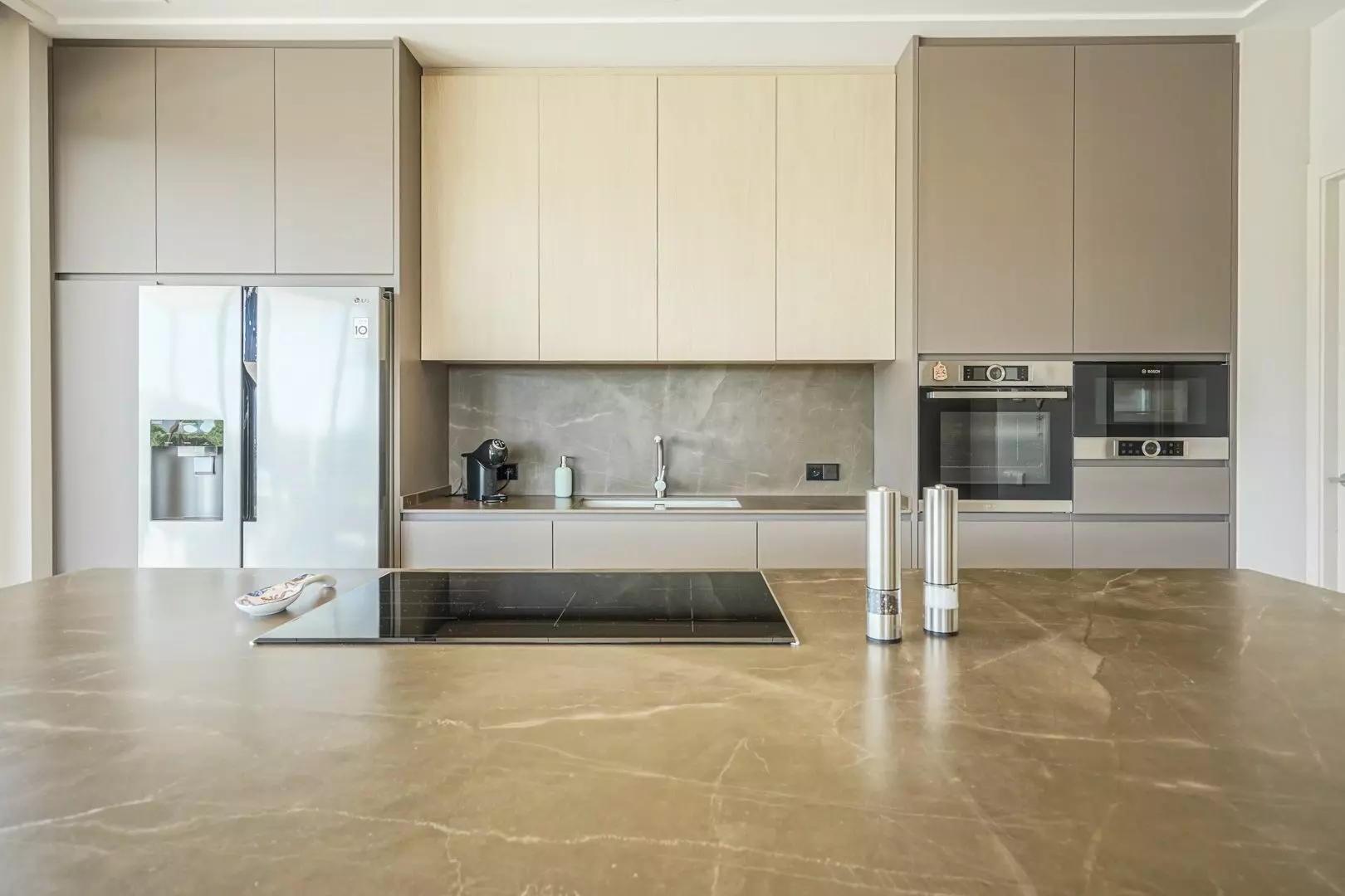 3-bedroom Villa In Pedreguer, Spain (225 M²)