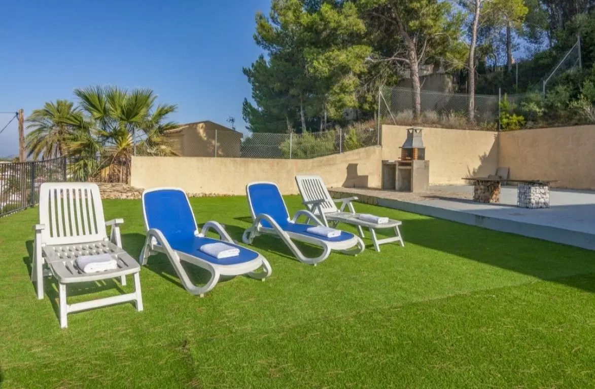 3-bedroom Villa In Calpe, Spain (90 M²)