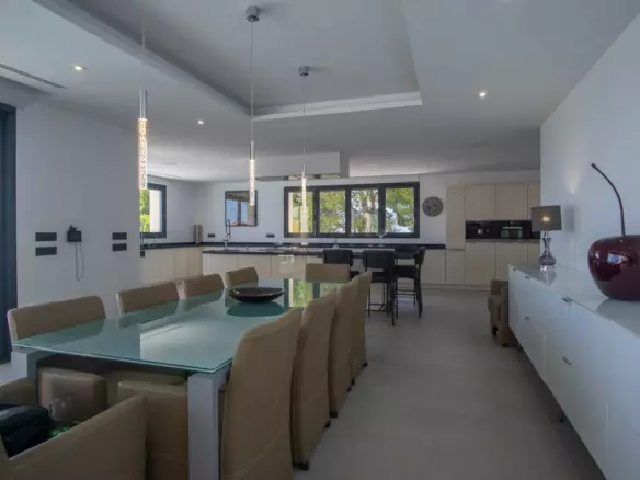 5-bedroom Villa In Altea, Spain (680 M²)