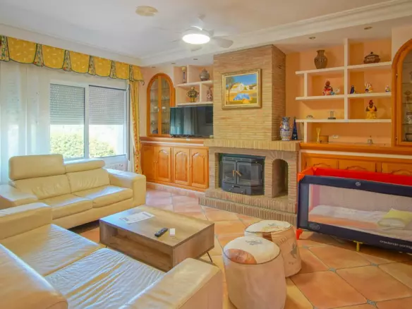 8-bedroom Villa In Benissa, Spain (696 M²)