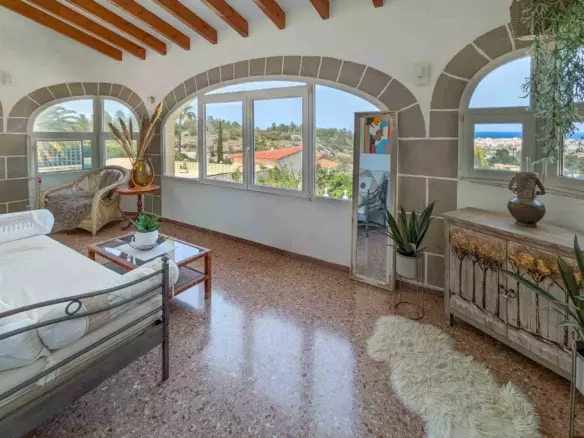 3-bedroom Villa In Denia, Spain (238 M²)