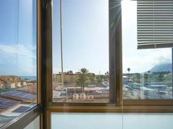 2-bedroom Apartment In Denia, Spain (80 M²)