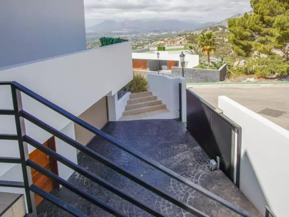 6-bedroom Villa In Altea, Spain (547 M²)