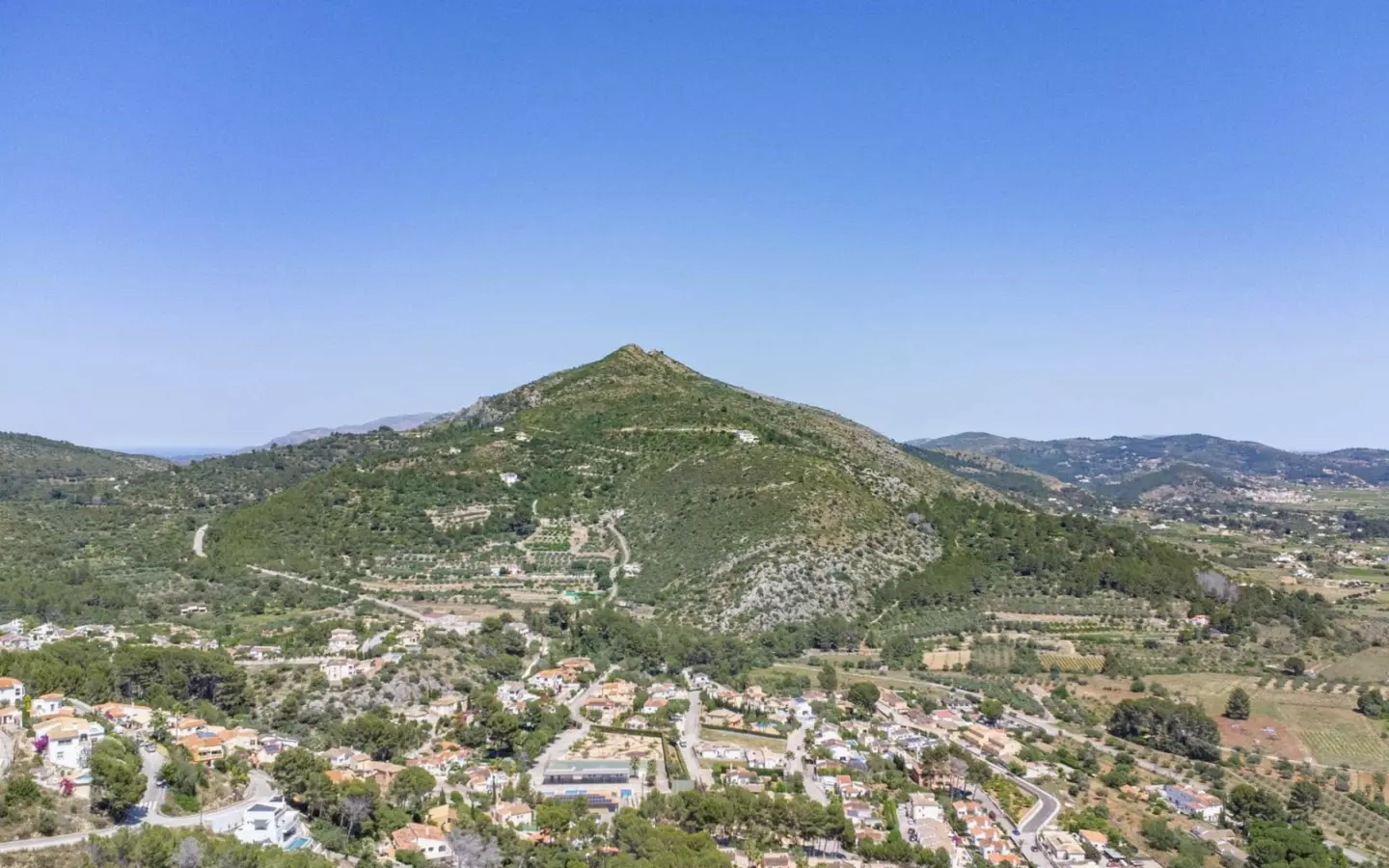 3-bedroom Villa In Alcalali, Spain (311 M²)