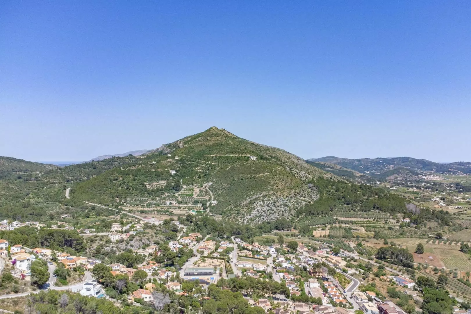 3-bedroom Villa In Alcalali, Spain (311 M²)