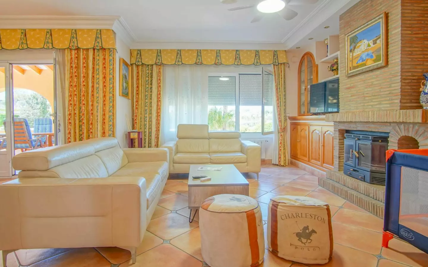 8-bedroom Villa In Benissa, Spain (696 M²)