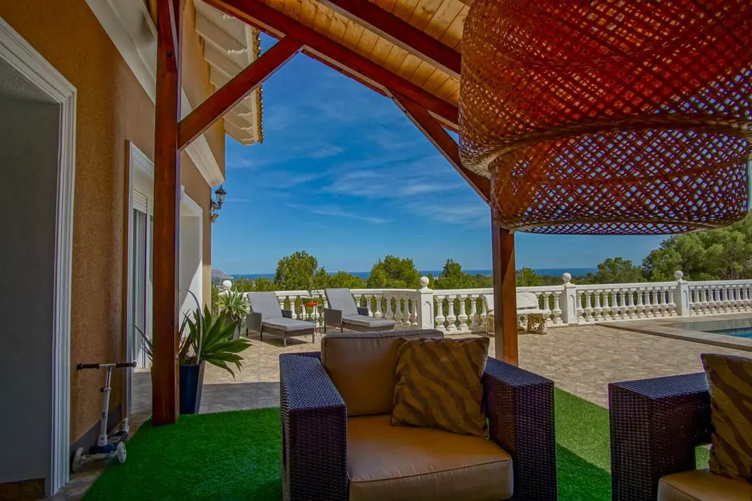 8-bedroom Villa In La Nucía, Spain (900 M²)