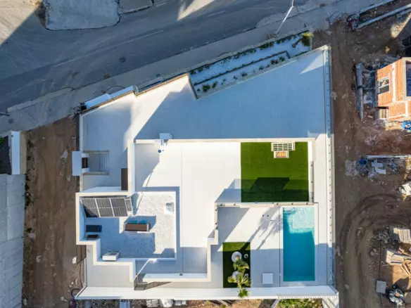 3-bedroom Villa In Polop, Spain (136 M²)