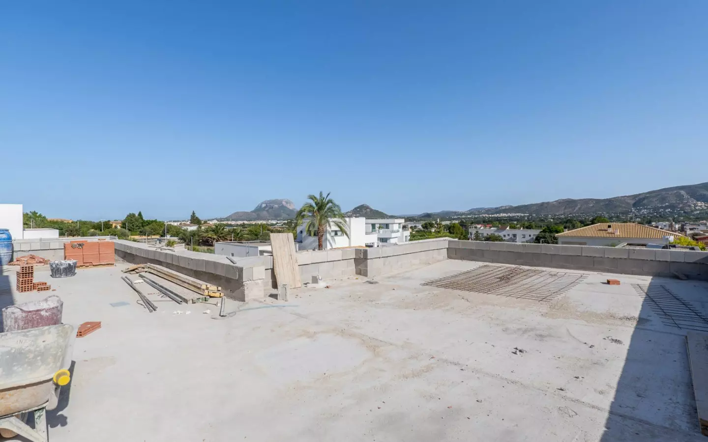 3-bedroom Villa In Beniarbeig, Spain (225 M²)
