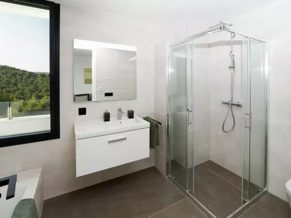 3-bedroom Villa In Jávea – Xàbia, Spain (374 M²)