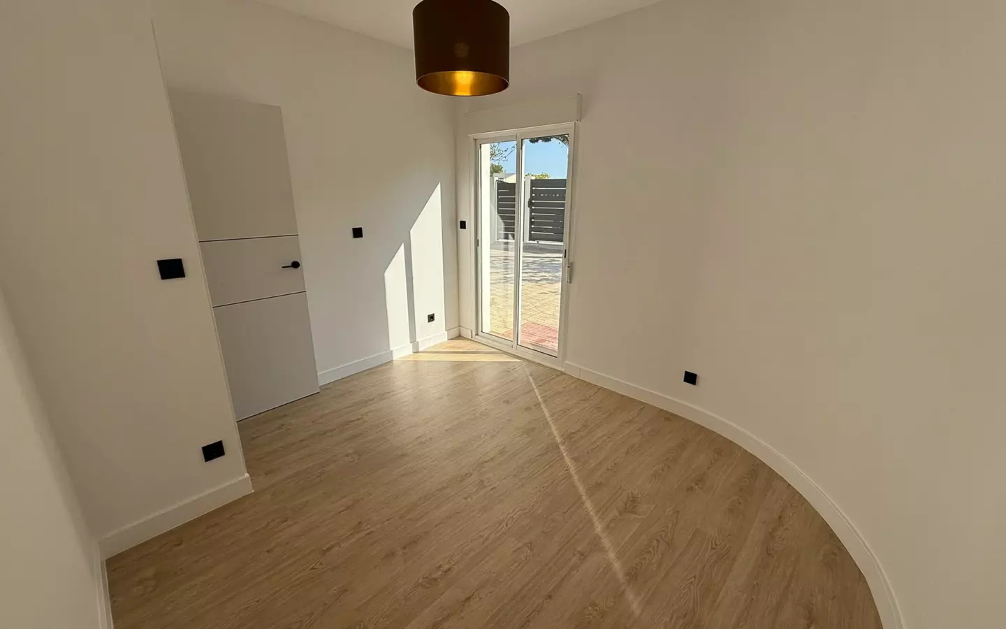 4-bedroom Villa In La Nucía, Spain (120 M²)