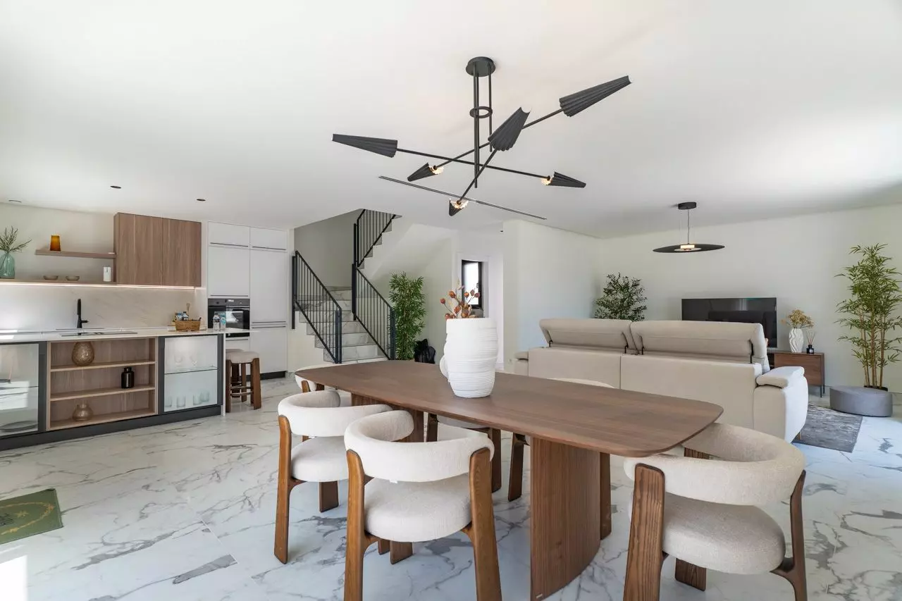 3-bedroom Villa In Denia, Spain (216 M²)