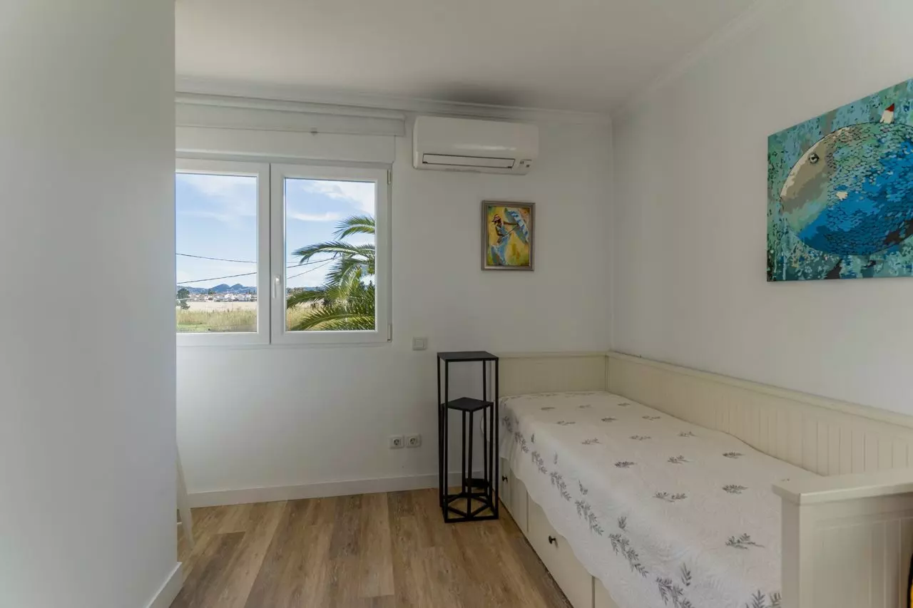 4-bedroom Villa In Denia, Spain (126 M²)