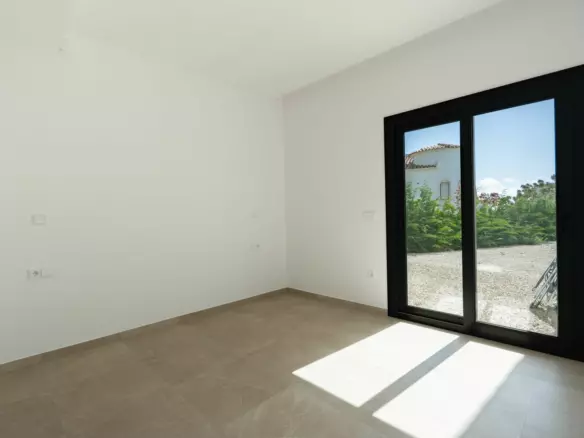 3-bedroom Villa In Benissa, Spain (202 M²)