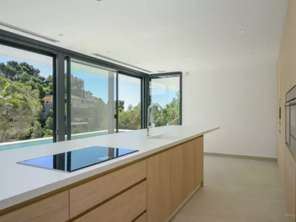 4-bedroom Villa In Altea, Spain (609 M²)