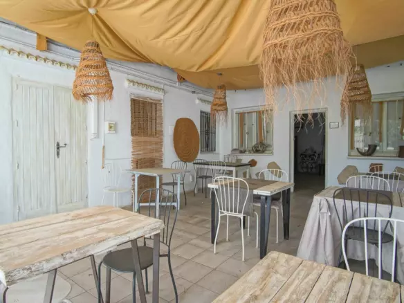 2-bedroom Villa In Denia, Spain (179 M²)