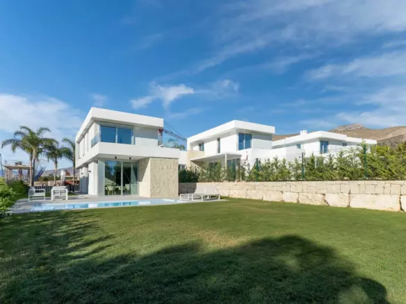 3-bedroom Villa In Finestrat, Spain (230 M²)