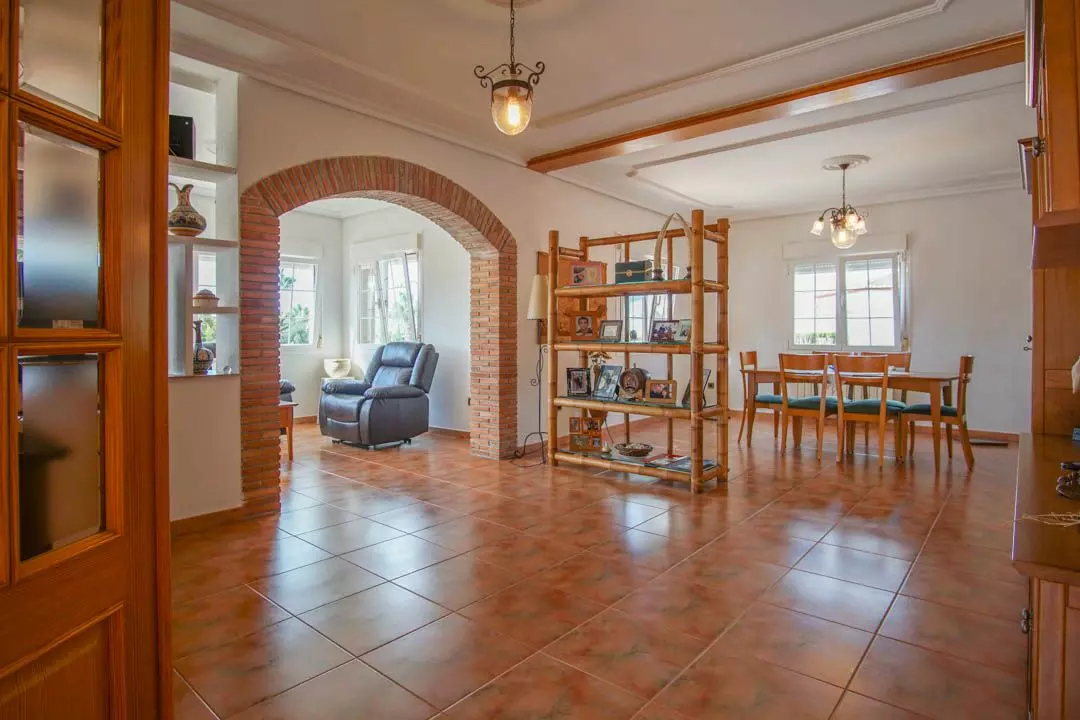 5-bedroom Villa In Calpe, Spain (345 M²)
