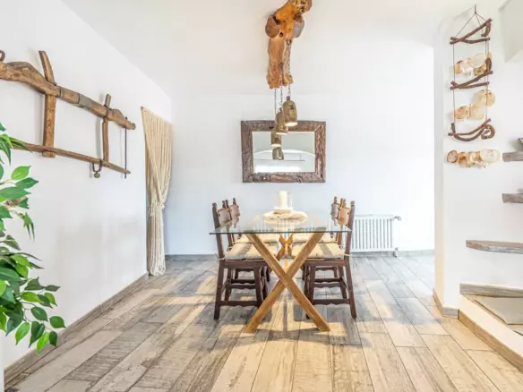 6-bedroom Villa In Calpe, Spain (350 M²)