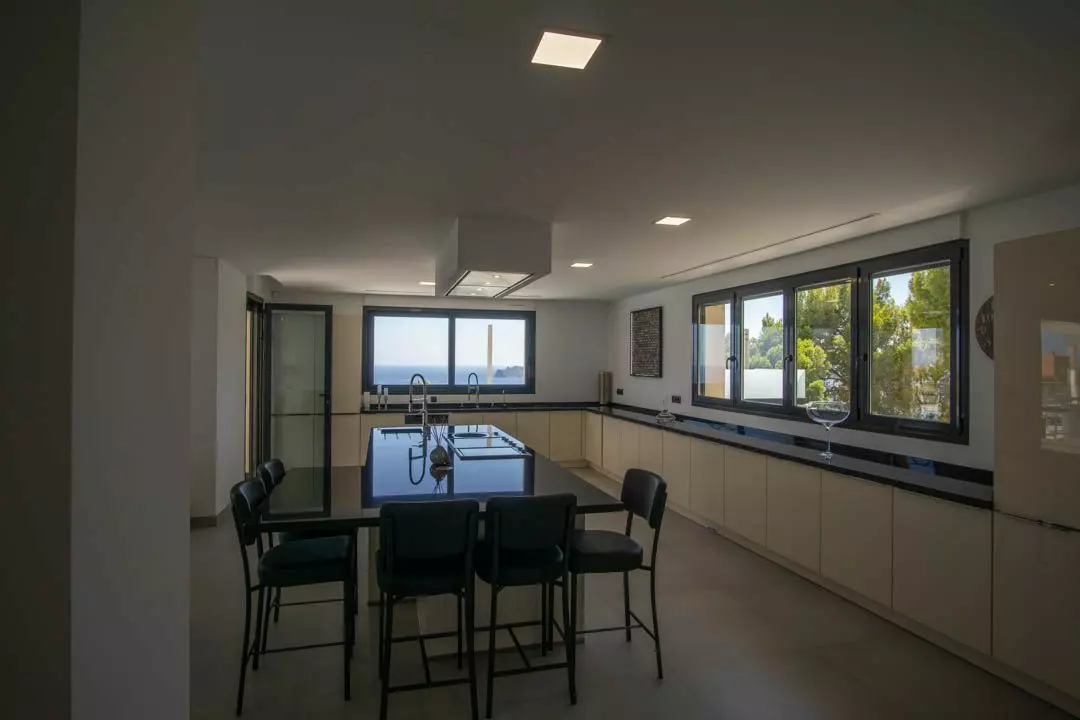 5-bedroom Villa In Altea, Spain (680 M²)