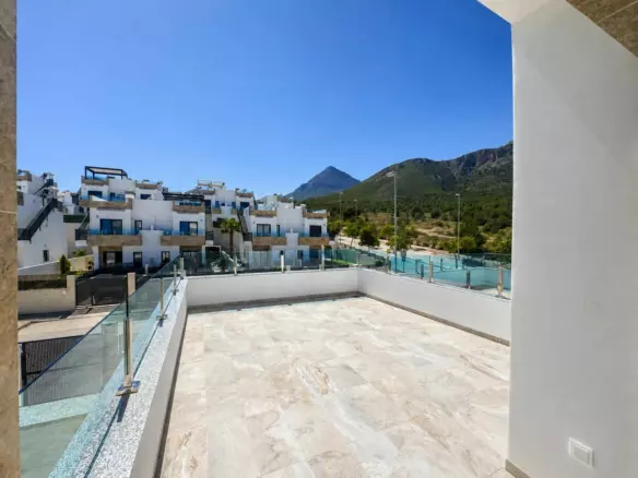 3-bedroom Villa In La Nucía, Spain (123 M²)