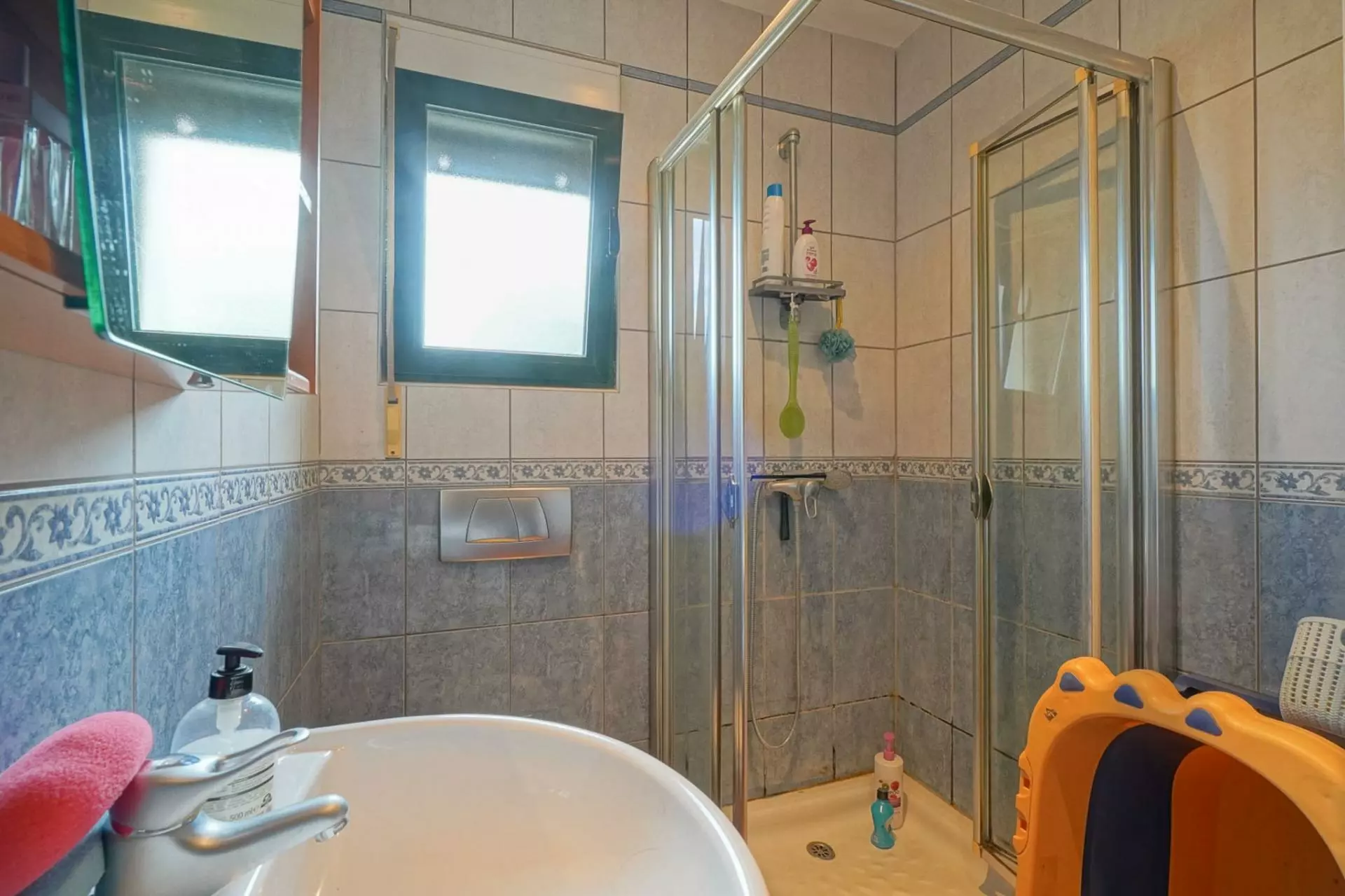 2-16-2197a9 5-bedroom Villa In Ondara, Spain (1.025 M²)
