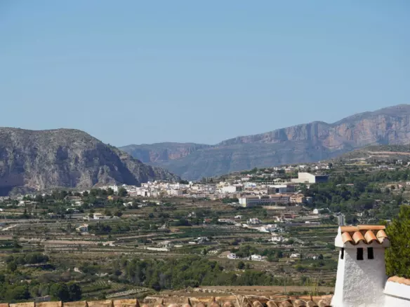 4-bedroom Villa In Moraira, Spain (440 M²)